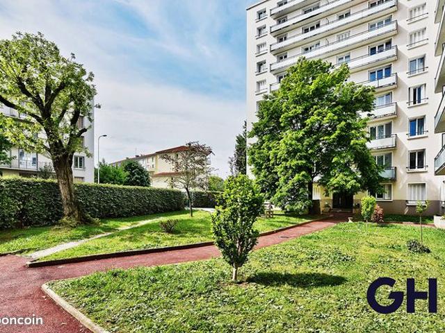 Appartement 4 pièces 62 m²