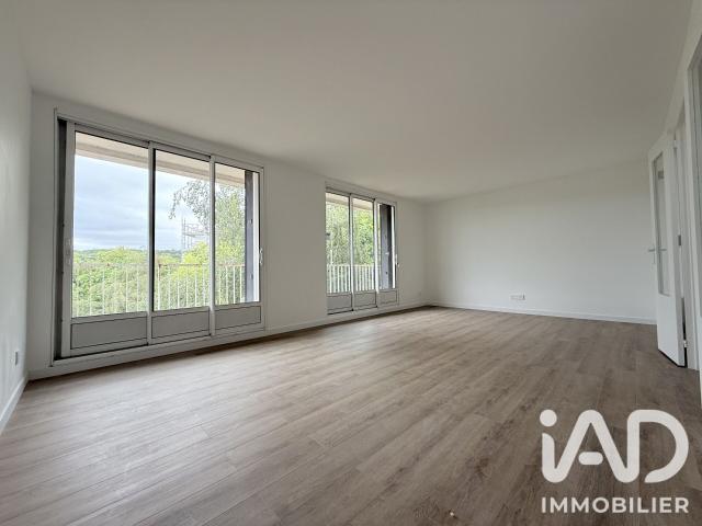 Appartement 4 pièces, 67 m² à louer à Domont 95330