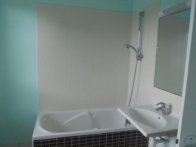 Appartement 4 pièces, 67 m² à louer à Larmor Plage 56260