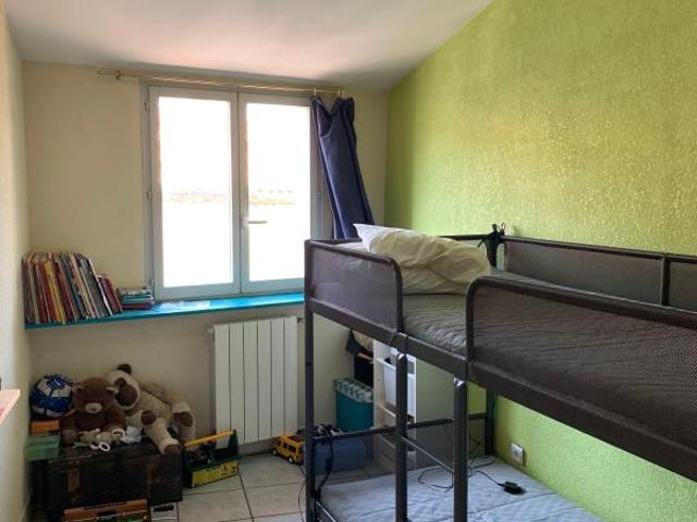 Appartement 4 pièces, 67 m² à louer à Nîmes 30000