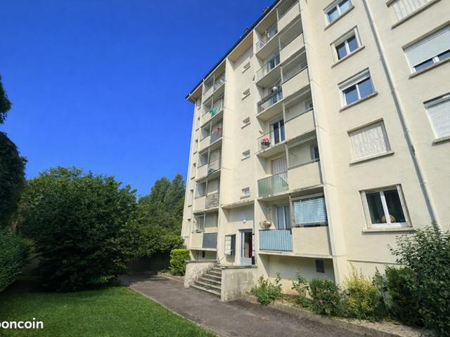 Appartement 4 pièces 67 m²