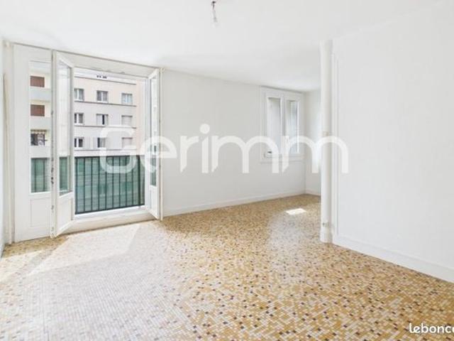Appartement 4 pièces 67 m²