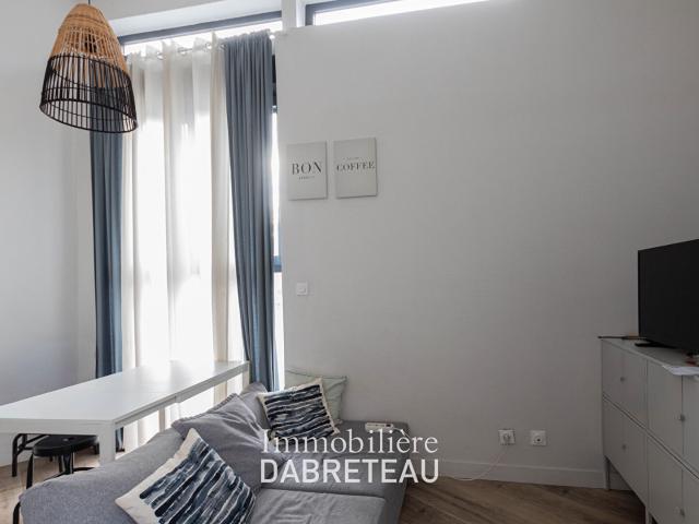 Appartement 4 pièces, 64 m² à louer à Villeurbanne 69100
