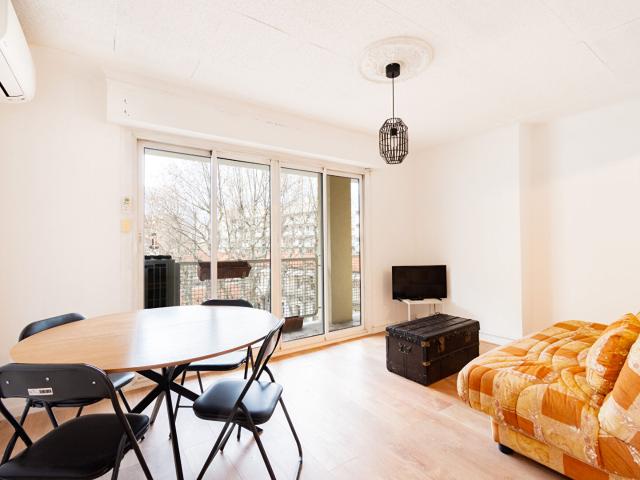 Appartement 4 pièces, 64 m² à louer à Marseille 5 13005