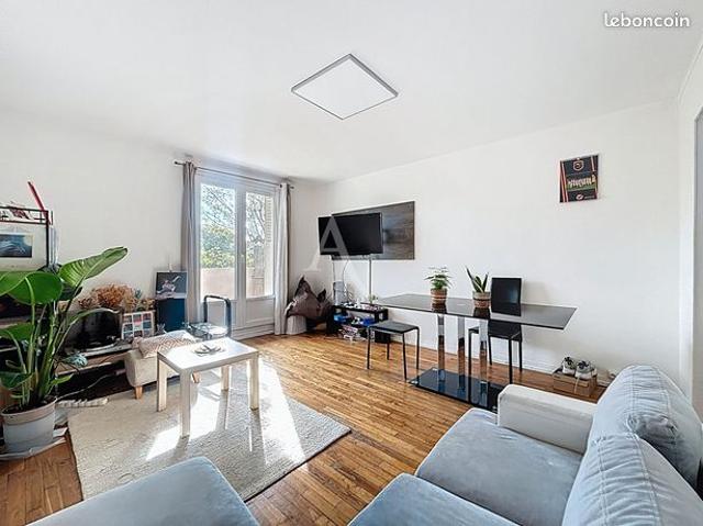 Appartement 4 pièces 64 m²