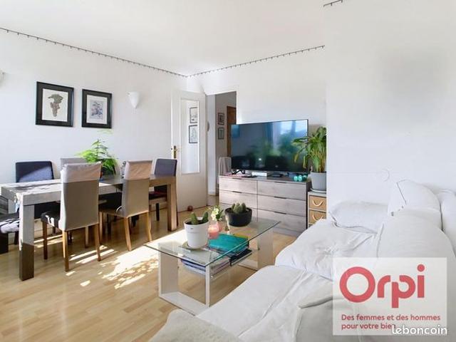Appartement 4 pièces 64 m²