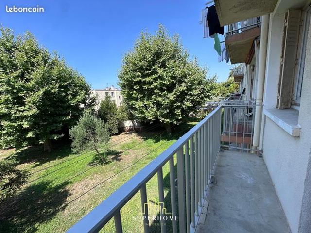Appartement 4 pièces 64 m²