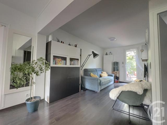 Appartement 4 pièces 64 m²