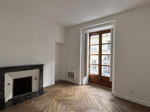 Appartement 4 pièces 64 m²