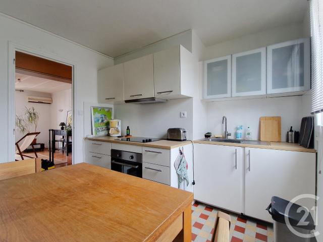 Appartement 4 pièces 64 m²