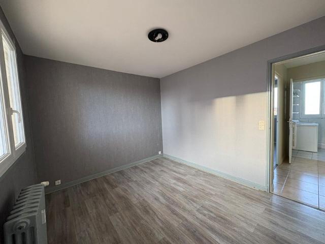 Appartement 4 pièces, 65 m² à louer à Troyes 10000