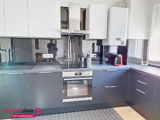 Appartement 4 pièces, 65 m² à louer à Villeurbanne 69100