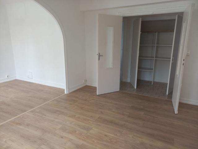 Appartement 4 pièces, 65 m² à louer à Pau 64000