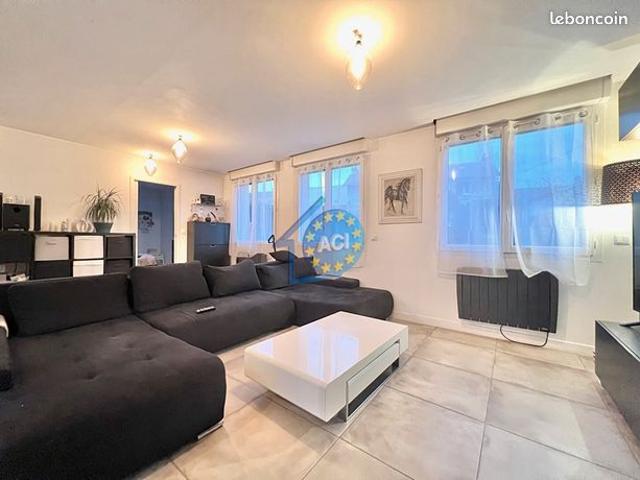 Appartement 4 pièces 65 m²