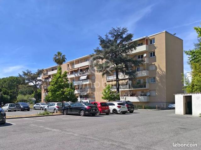 Appartement 4 pièces 65 m²