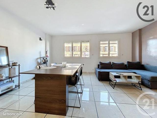 Appartement 4 pièces 65 m²