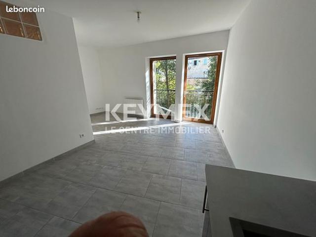 Appartement 4 pièces 65 m²