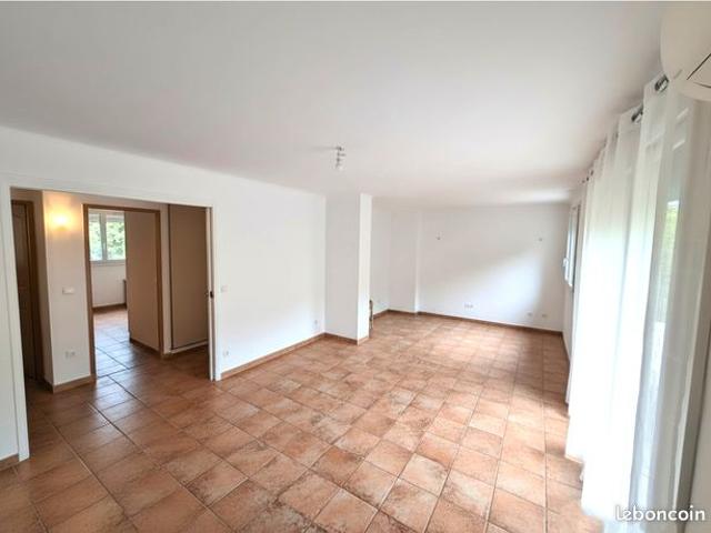 Appartement 4 pièces 65 m²