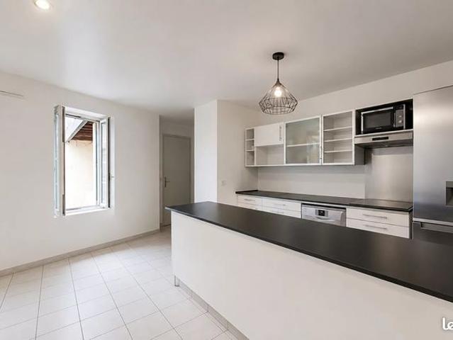Appartement 4 pièces 65 m²