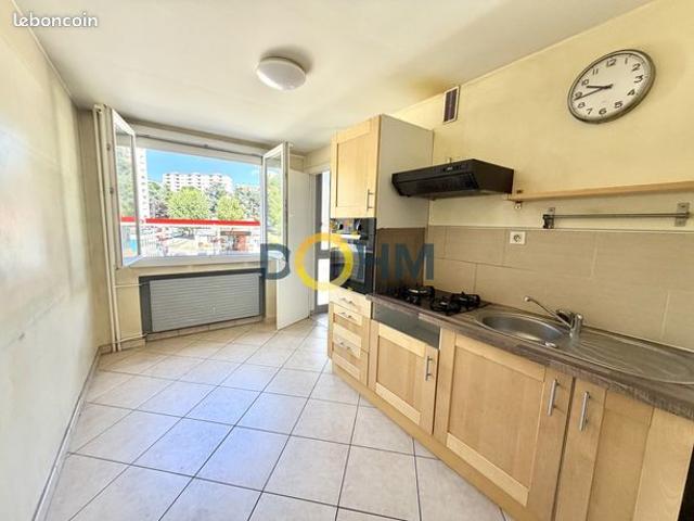Appartement 4 pièces 65 m²