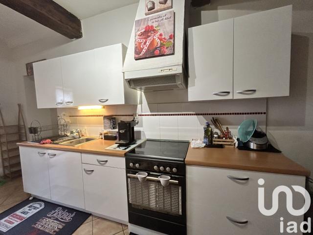 Appartement 4 pièces, 66 m² à louer à Cruis 04230