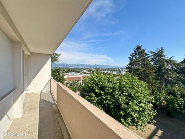 Appartement 4 pièces 66 m²