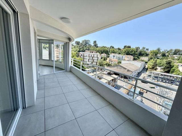 Appartement 4 pièces 66 m²