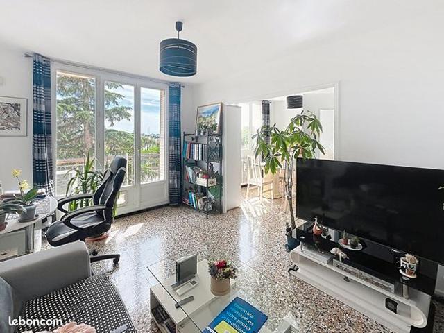 Appartement 4 pièces 66 m²