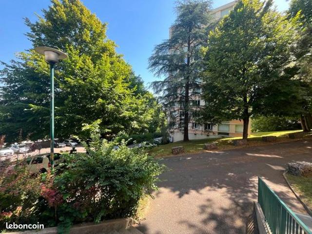 Appartement 4 pièces 66 m²