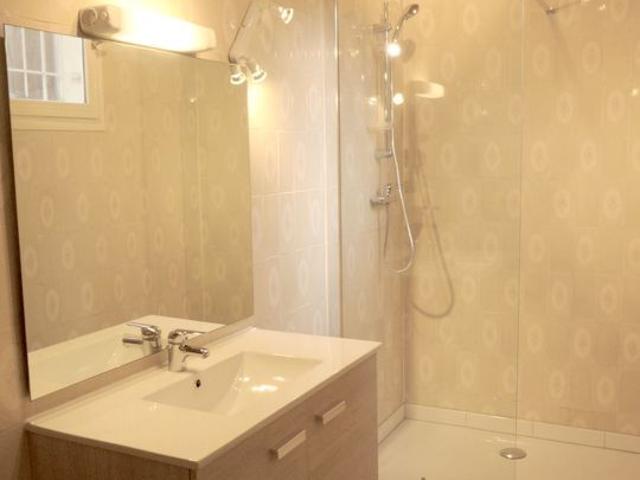 Appartement 4 pièces, 68 m² à louer à Vaison la Romaine 84110