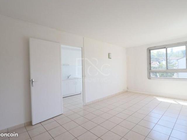 Appartement 4 pièces 68 m²