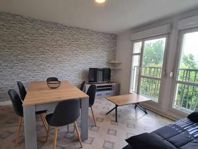 Appartement 4 pièces 68m2 REIMS 1 170 euros