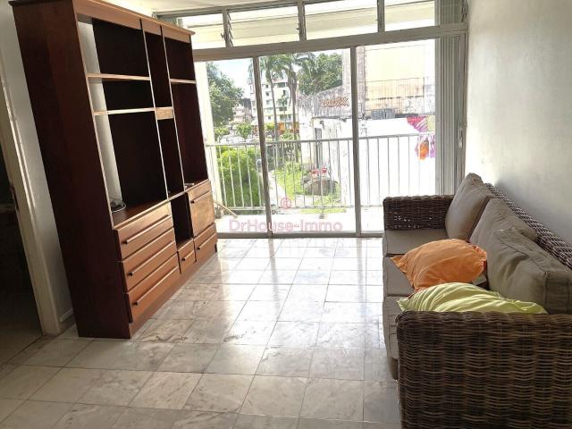 Appartement 4 pièces 69 m²