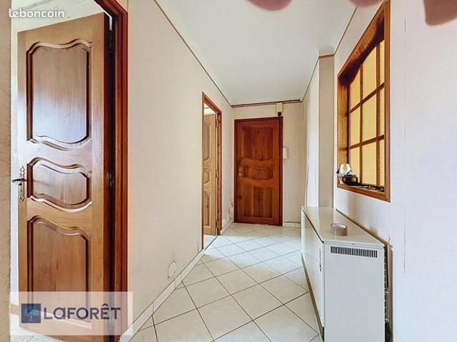 Appartement 4 pièces 69 m²