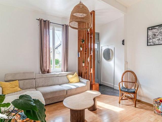 Appartement 4 pièces 69 m²