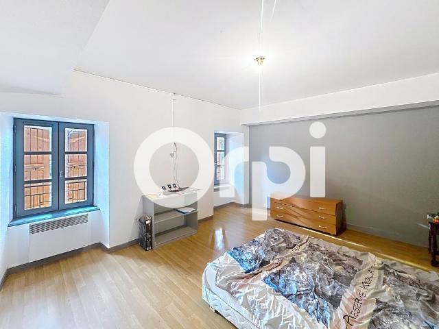 Appartement 4 pièces, 73 m² à louer à Molompize 15500