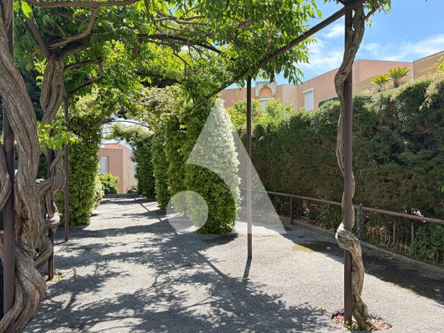 Appartement 4 pièces, 73 m² à louer à Nice 06200