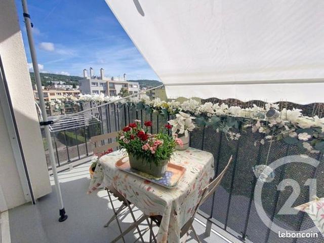 Appartement 4 pièces 73 m²