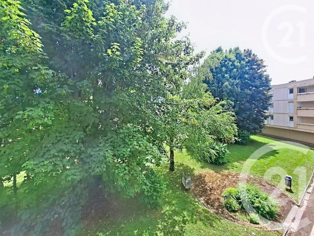 Appartement 4 pièces 73 m²