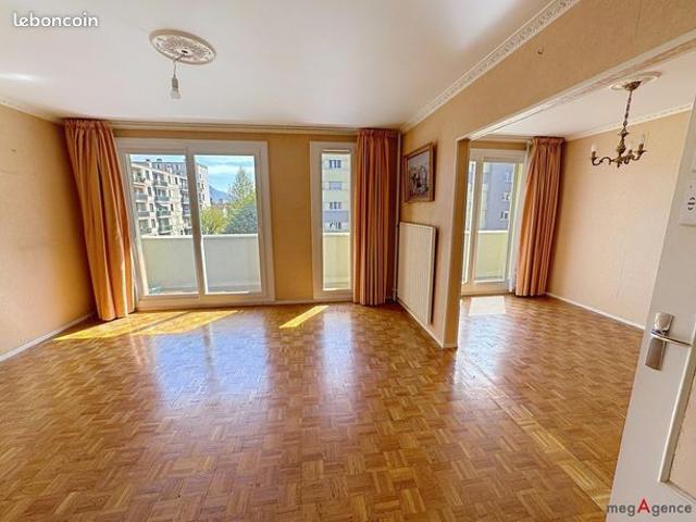 Appartement 4 pièces 73 m²