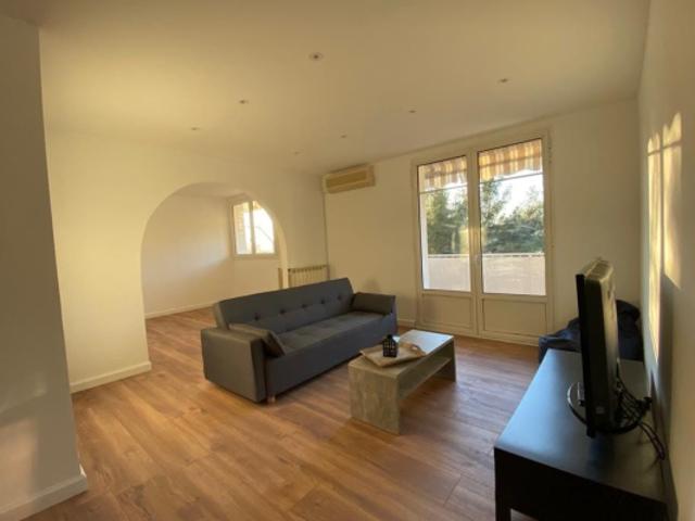Appartement 4 pièces 70 m2 Toulon Ouest 83200