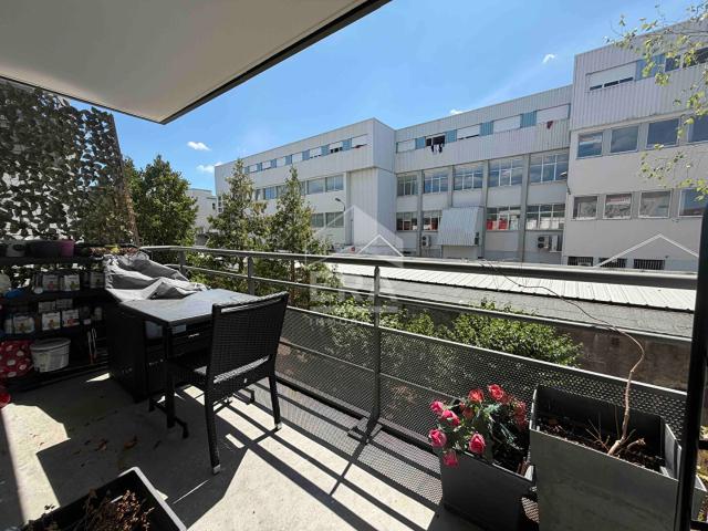 Appartement 4 pièces 70 m2 Ville la Grand résidence récente