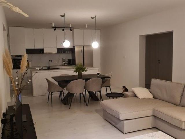 Appartement 4 pièces, 70 m² à louer à Cenon 33150