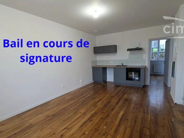 Appartement 4 pièces, 70 m² à louer à Lamure sur Azergues 69870