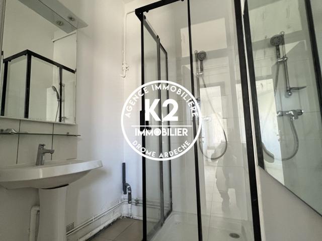 Appartement 4 pièces, 70 m² à louer à Montélimar 26200