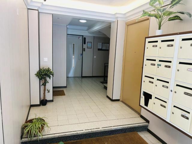 Appartement 4 pièces, 70 m² à louer à Nice 06100