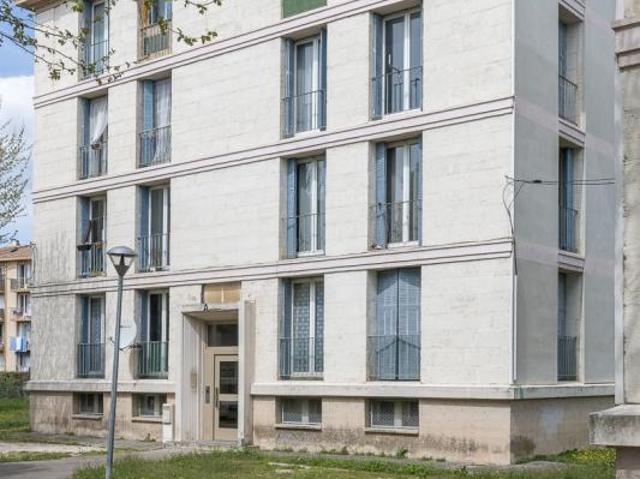 Appartement 4 pièces, 70 m² à louer à Orange 84100