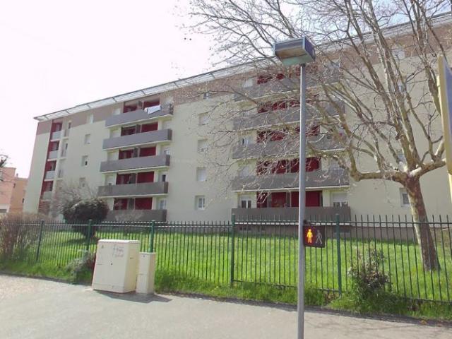 Appartement 4 pièces, 70 m² à louer à Orange 84100