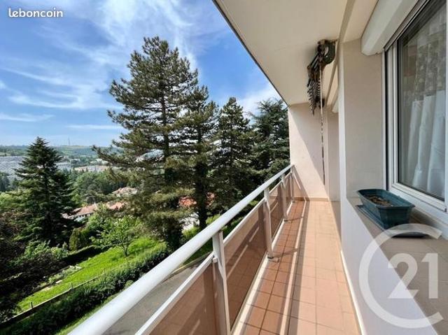 Appartement 4 pièces 70 m²