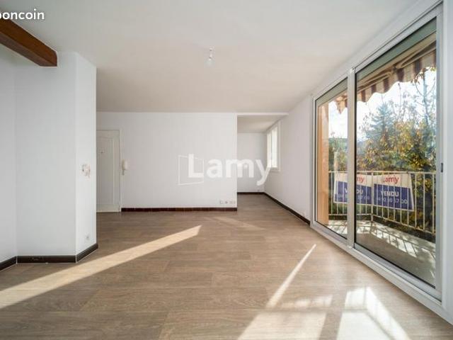 Appartement 4 pièces 70 m²